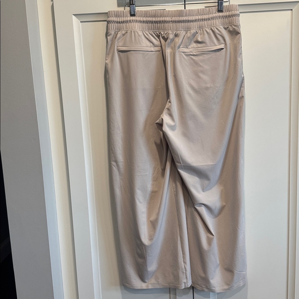 Athleta Avenue Wide Leg Crop - Picture 5 of 6